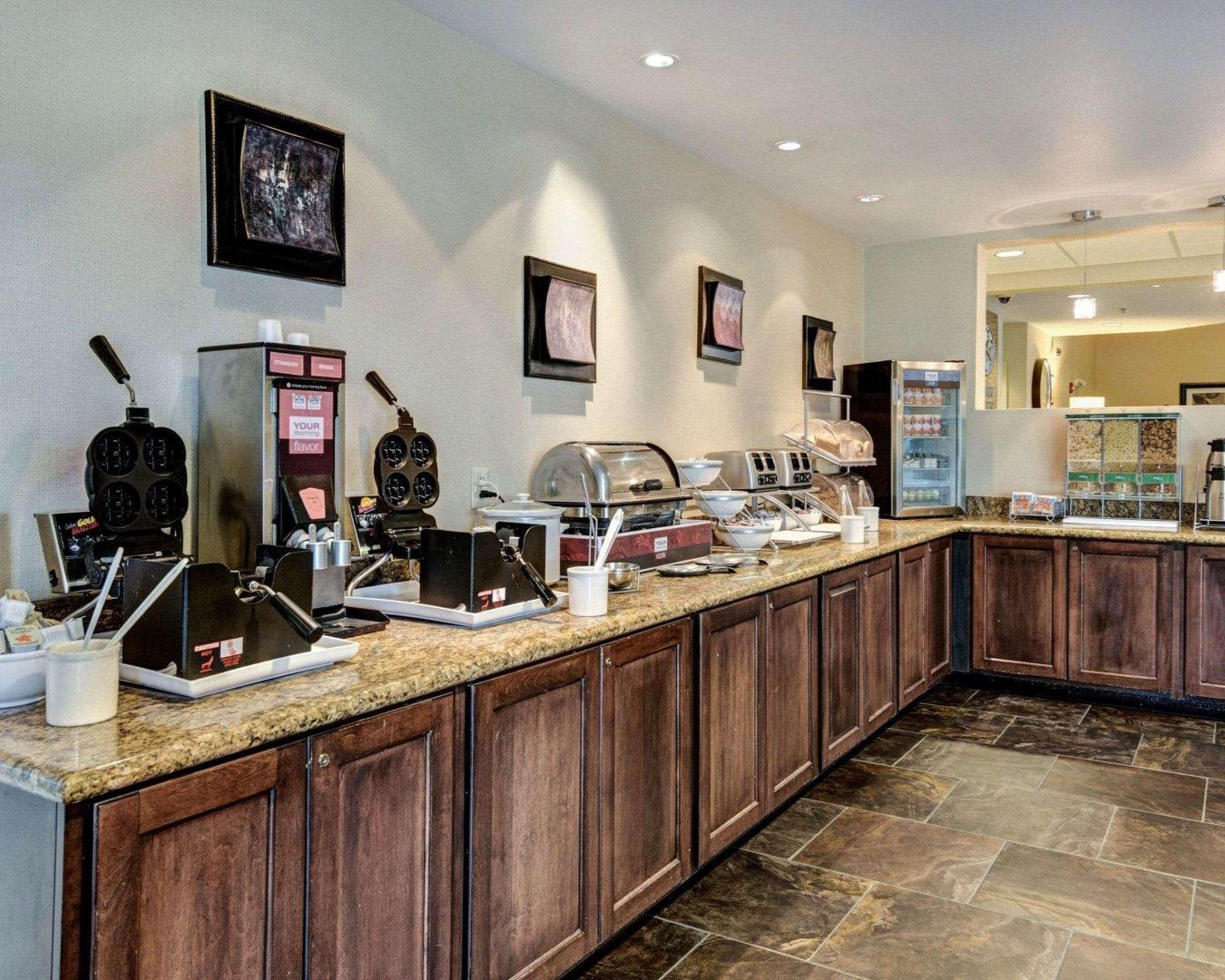 Comfort Suites Near Hot Springs Park Luaran gambar