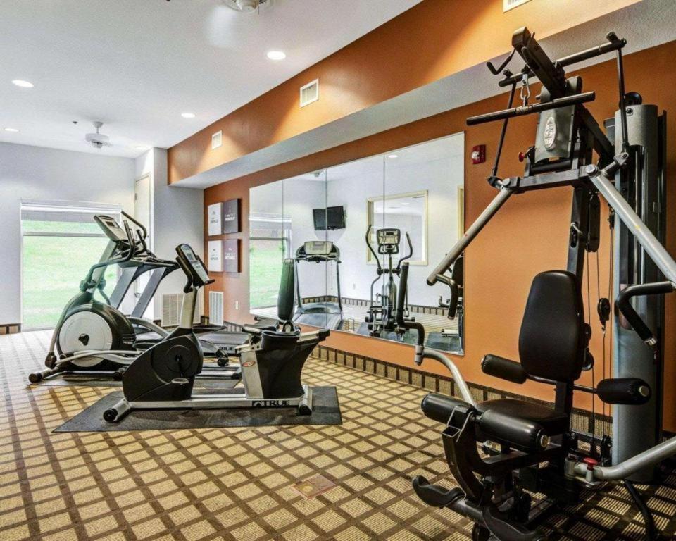Comfort Suites Near Hot Springs Park Luaran gambar